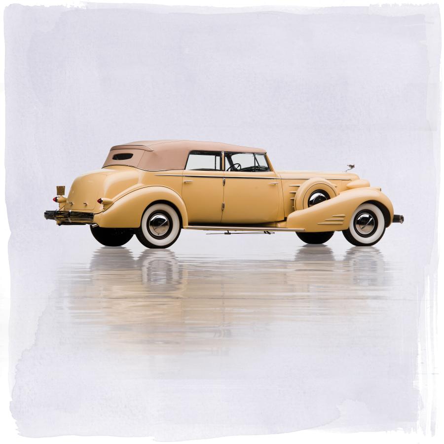  Cadillac V16 452-D Imperial Convertible Sedan 1935 года  (фото 2 из 6)